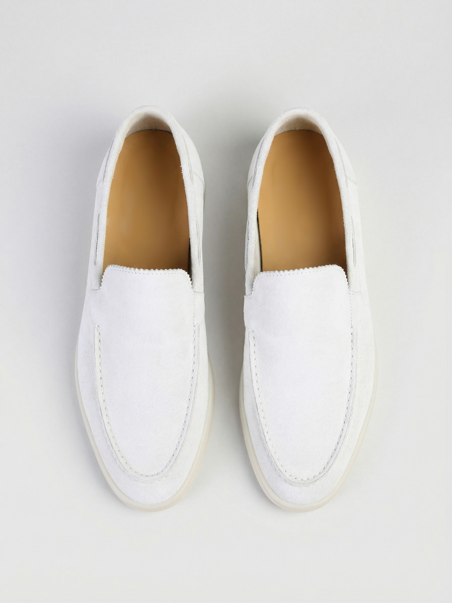 Weiße Yacht-Loafer