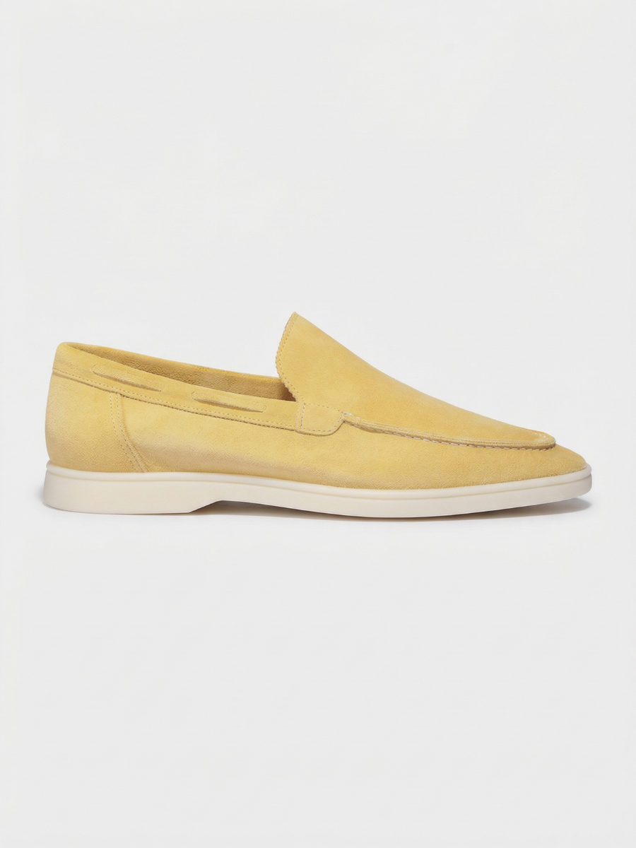 Gelbe Yacht-Slipper