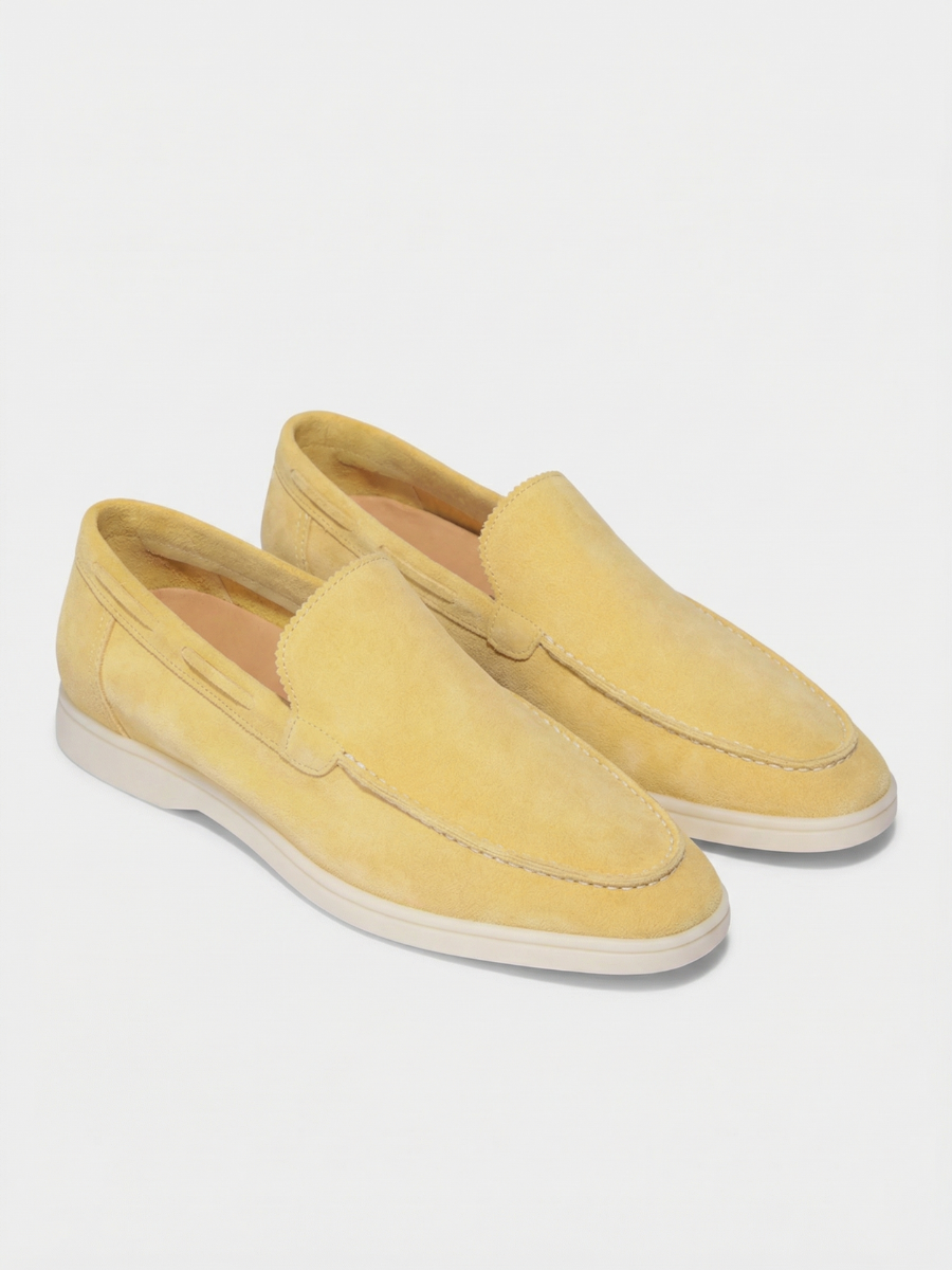 Gelbe Yacht-Slipper
