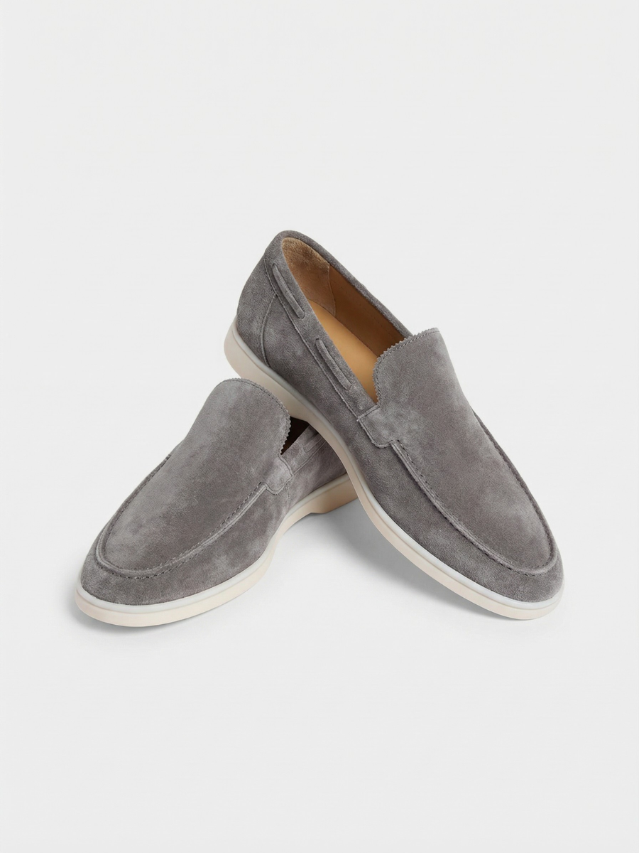 Graue Yacht-Slipper
