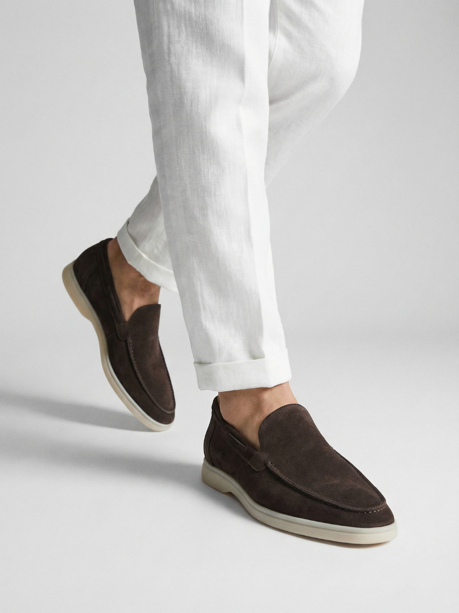 Warmgraue Yacht-Slipper